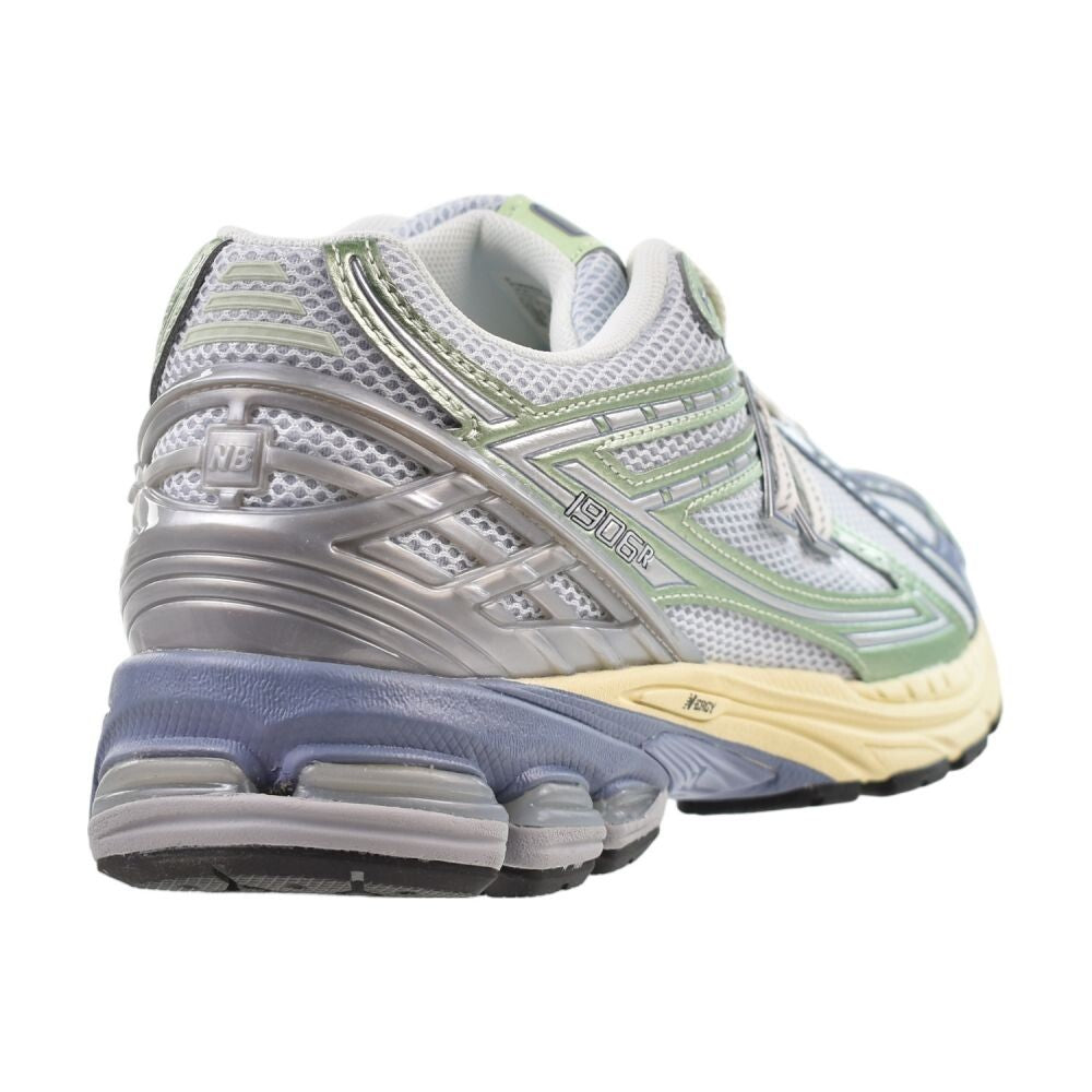 New Balance 1906R Men display picture 1