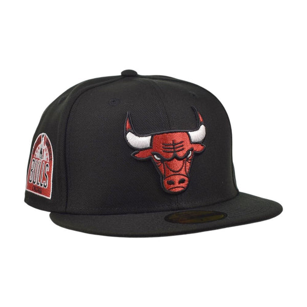 New Era Chicago Bulls Eastern Conference Mens Fitted Hat Black 60399352