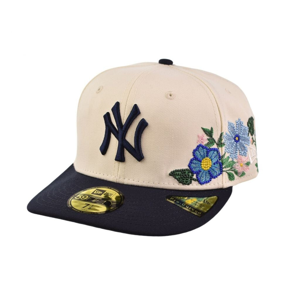 New Era NY Yankees Pre-Curved Men's Fitted Hat Chrome White 60668976